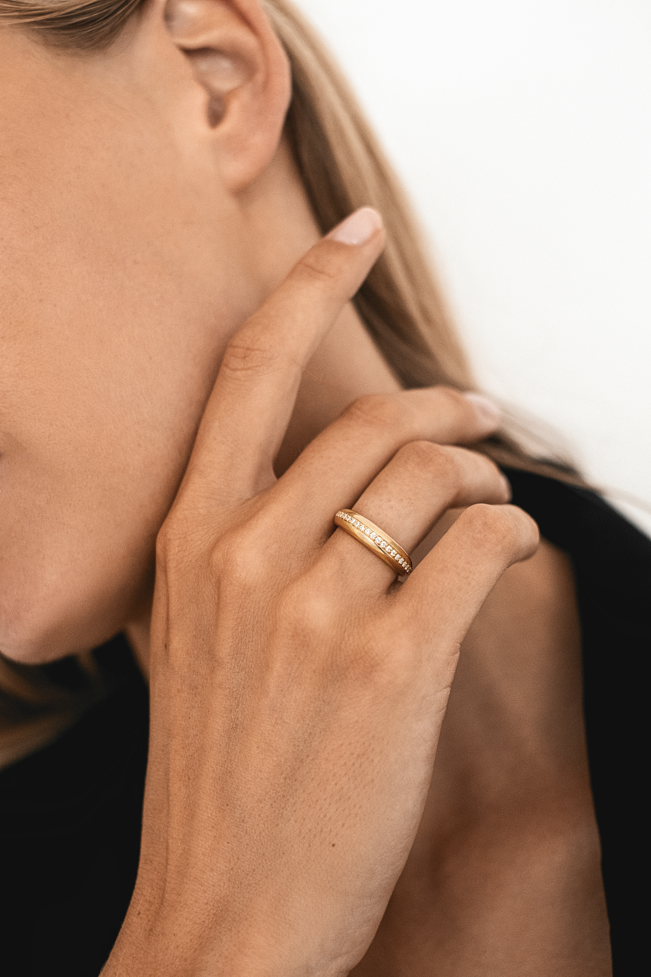 Rosie Sapphire Ring – by CHORÉL