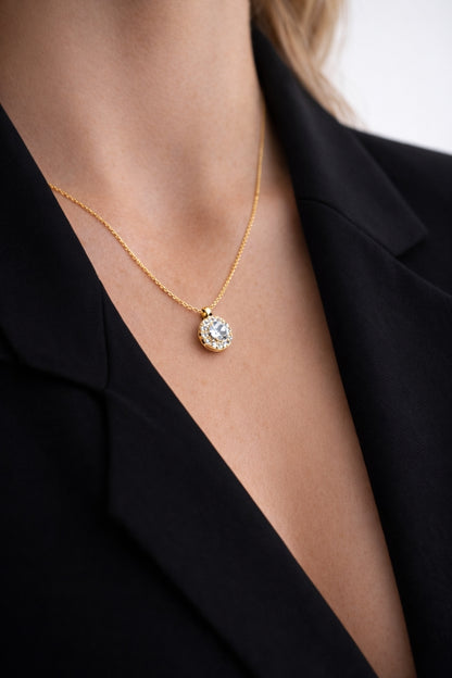 Halo Diamond Necklace - By CHORÉL