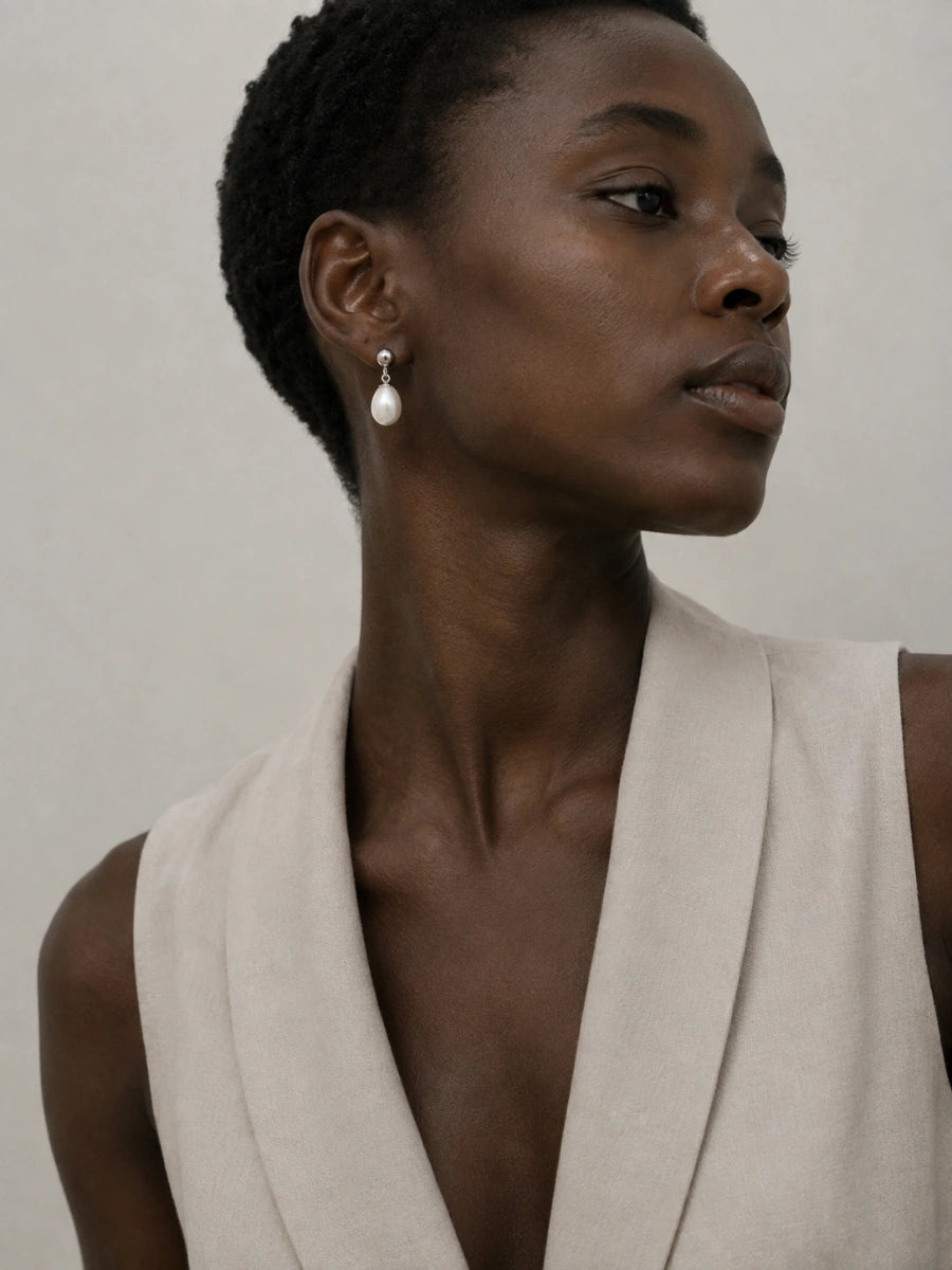 Vera Pearl Earrings