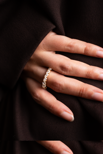 Magnolia Sapphire Ring