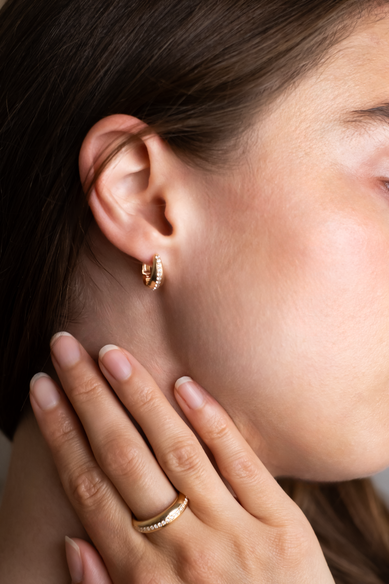 Ruelle Sapphire Earrings – by CHORÉL