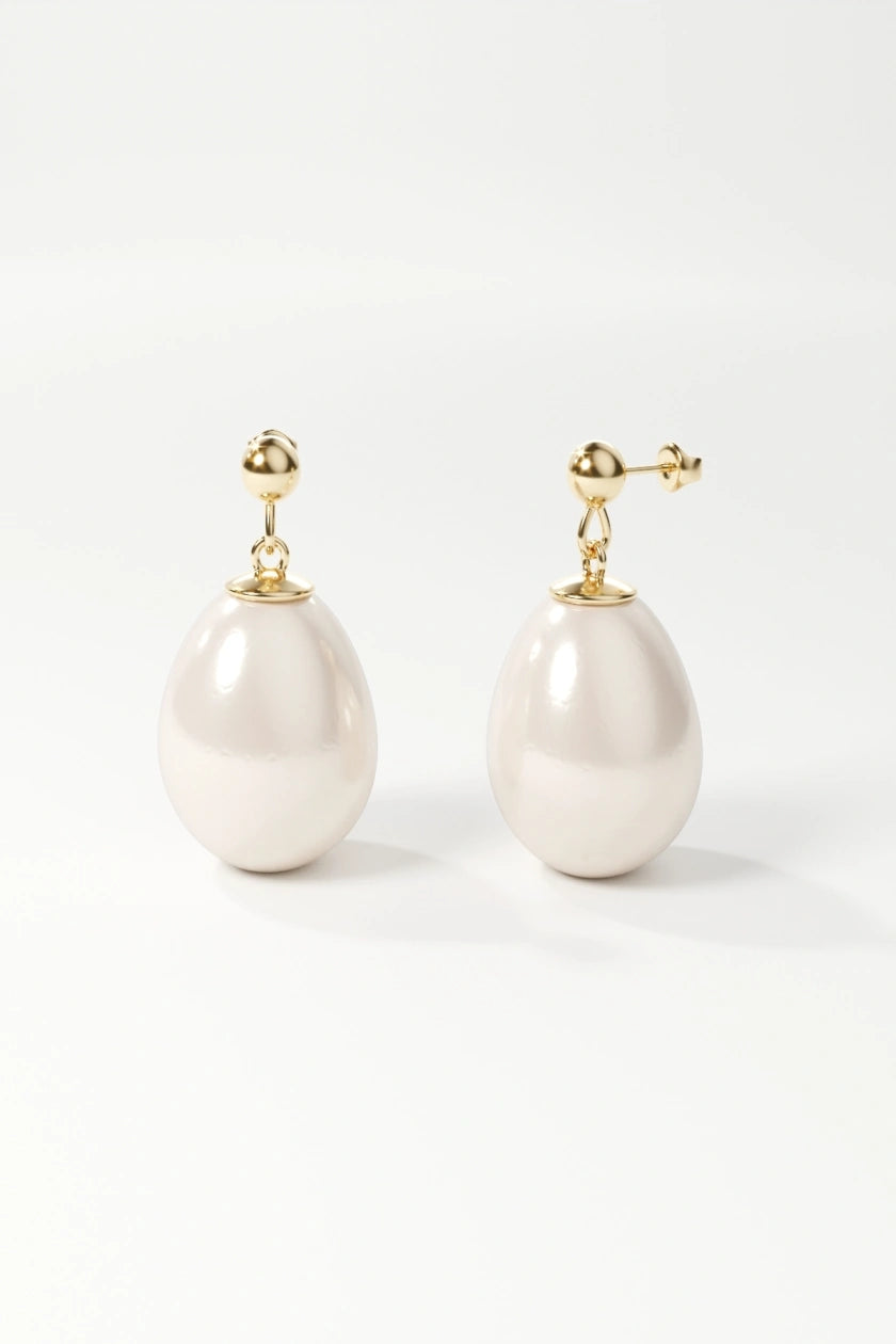 Pearl Earrings - By CHORÉL