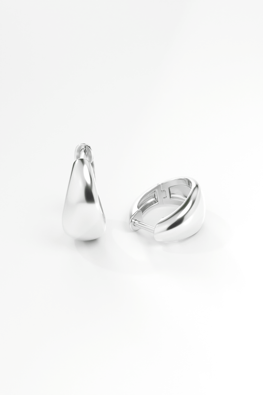 Noelle Bold Silver Earrings – by CHORÉL