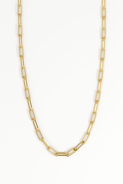 Petite Paperclip Chain – by CHORÉL