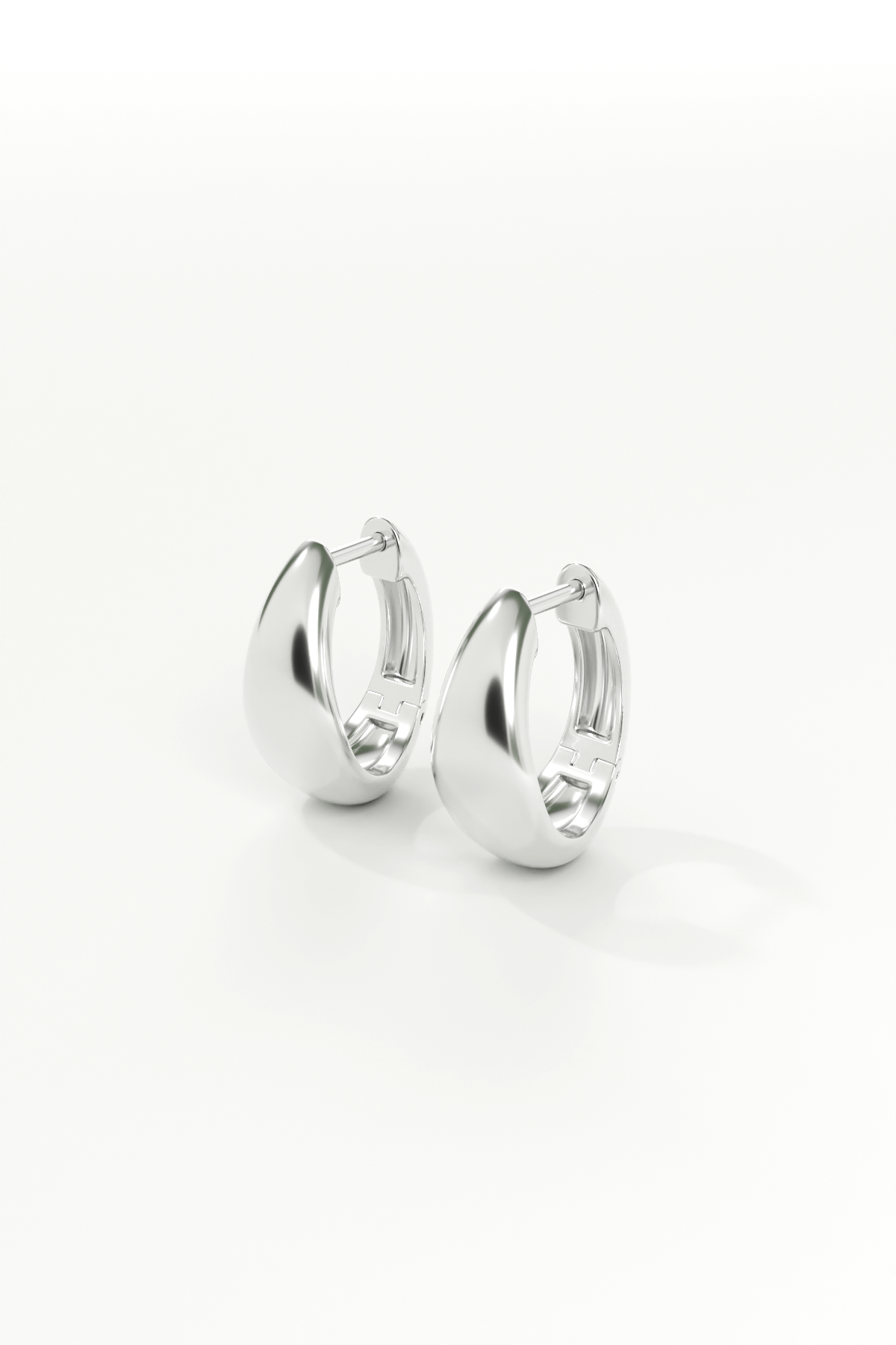 Noelle Petite Silver Earrings – by CHORÉL